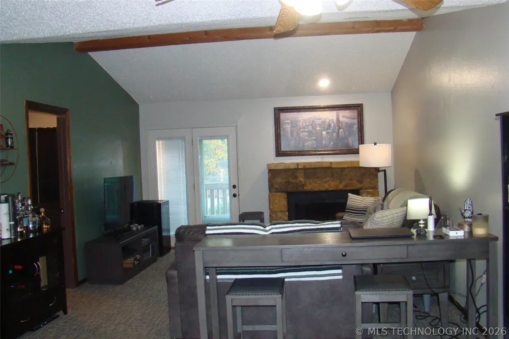 5243 Nowata Road #I-202 Bartlesville, OK 74006