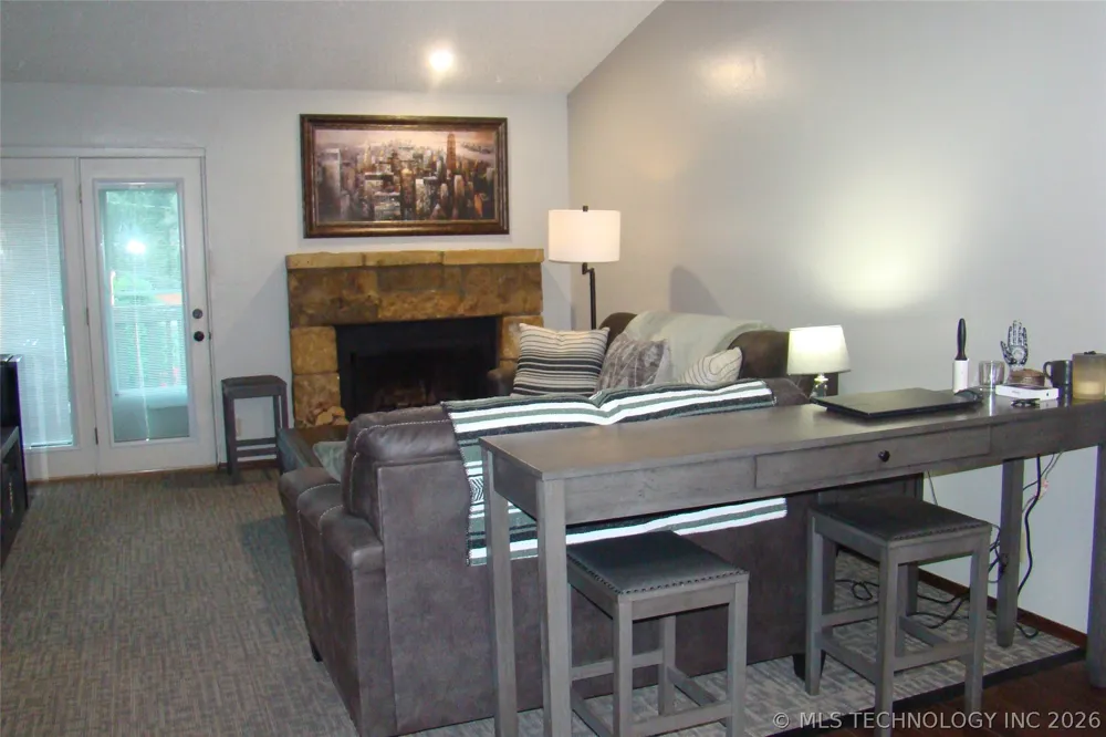 5243 Nowata Road #I-202 Bartlesville, OK 74006