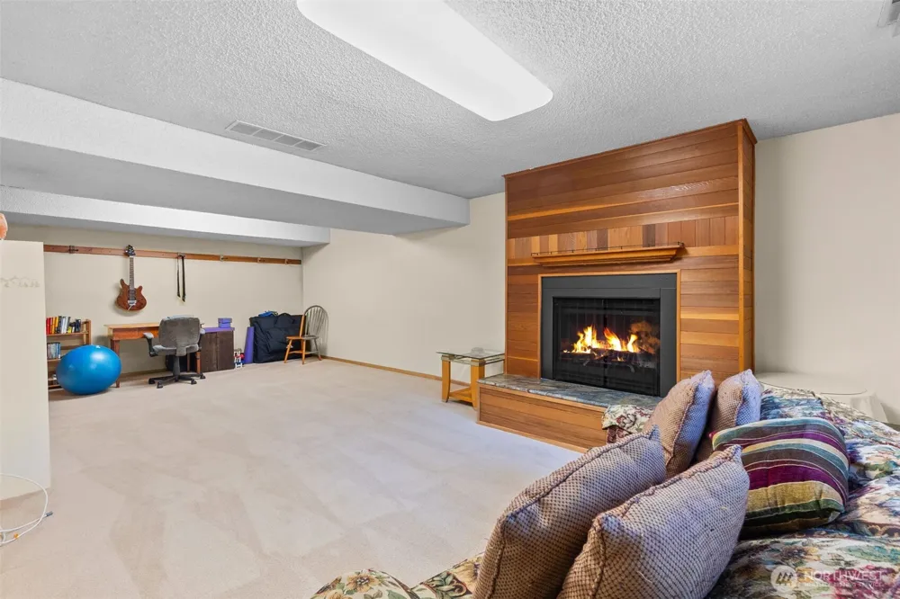 6912 43rd Loop SE Olympia, WA 98503