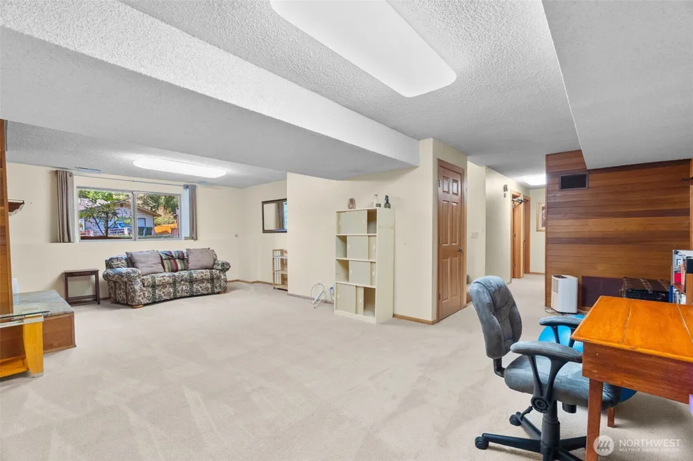 6912 43rd Loop SE Olympia, WA 98503