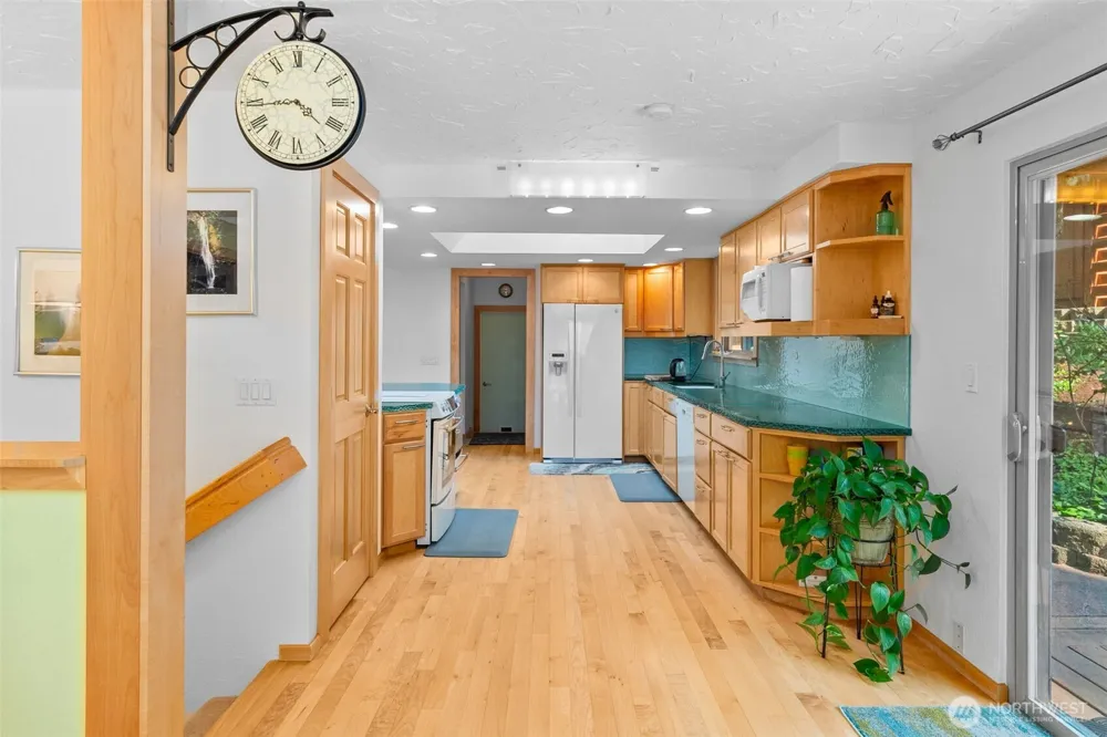 6912 43rd Loop SE Olympia, WA 98503