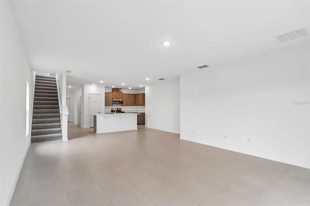6985 BROAD WING LOOP Howey In The Hills, FL 34737