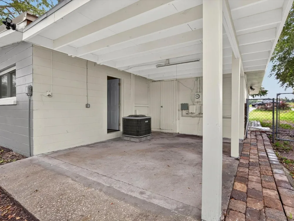 516 WESTOVER STREET Lakeland, FL 33803