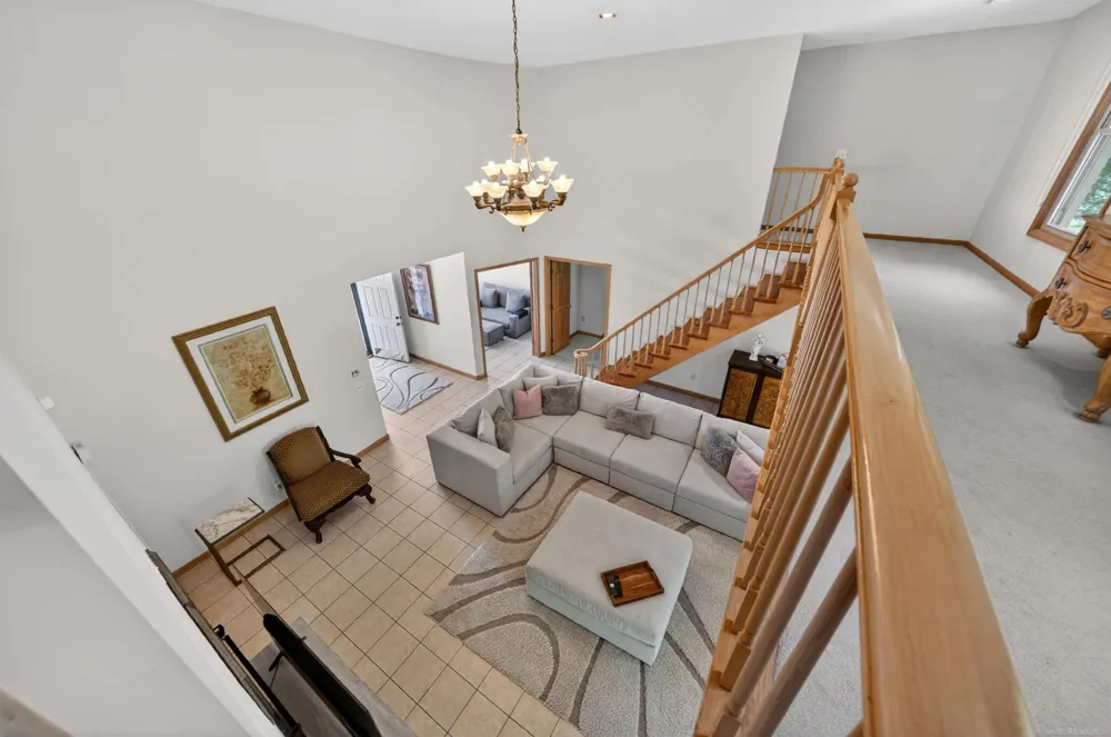 40219 Denbigh Drive Sterling Heights City, MI 48310