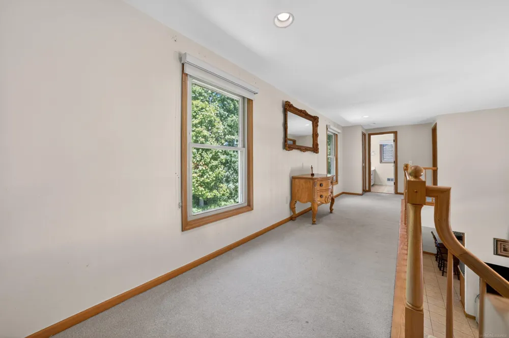 40219 Denbigh Drive Sterling Heights City, MI 48310