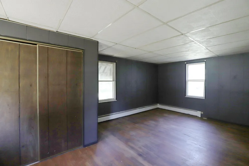 825 E River Road Flushing City, MI 48433