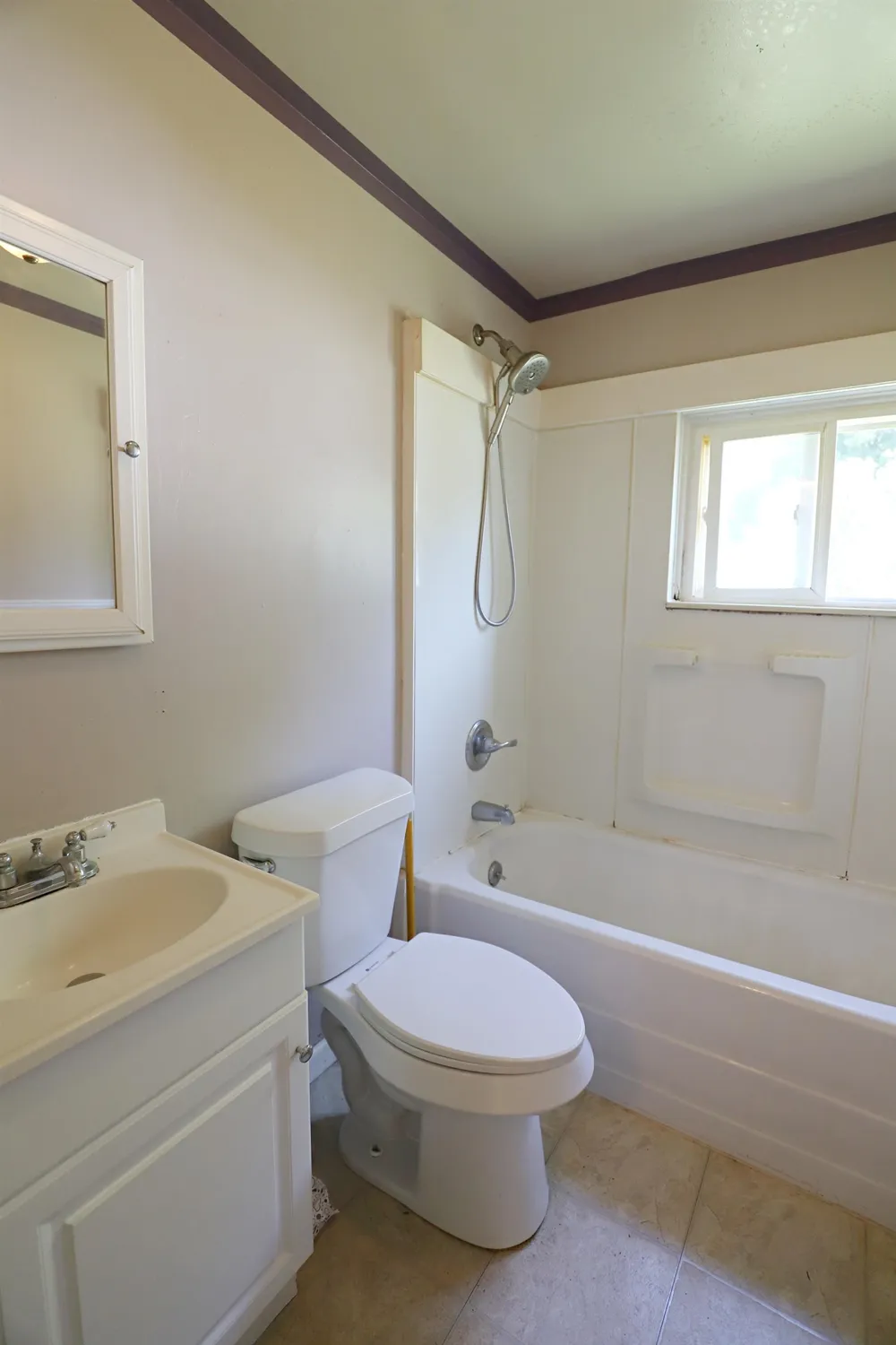 825 E River Road Flushing City, MI 48433