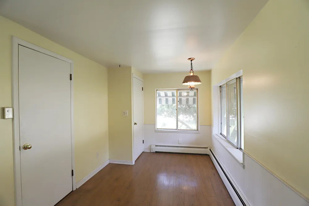 825 E River Road Flushing City, MI 48433