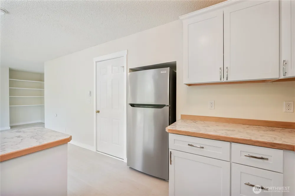 1703 33rd Avenue Longview, WA 98632