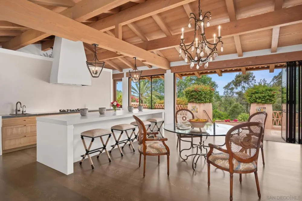 6002 Paseo Valencia Rancho Santa Fe, CA 92067