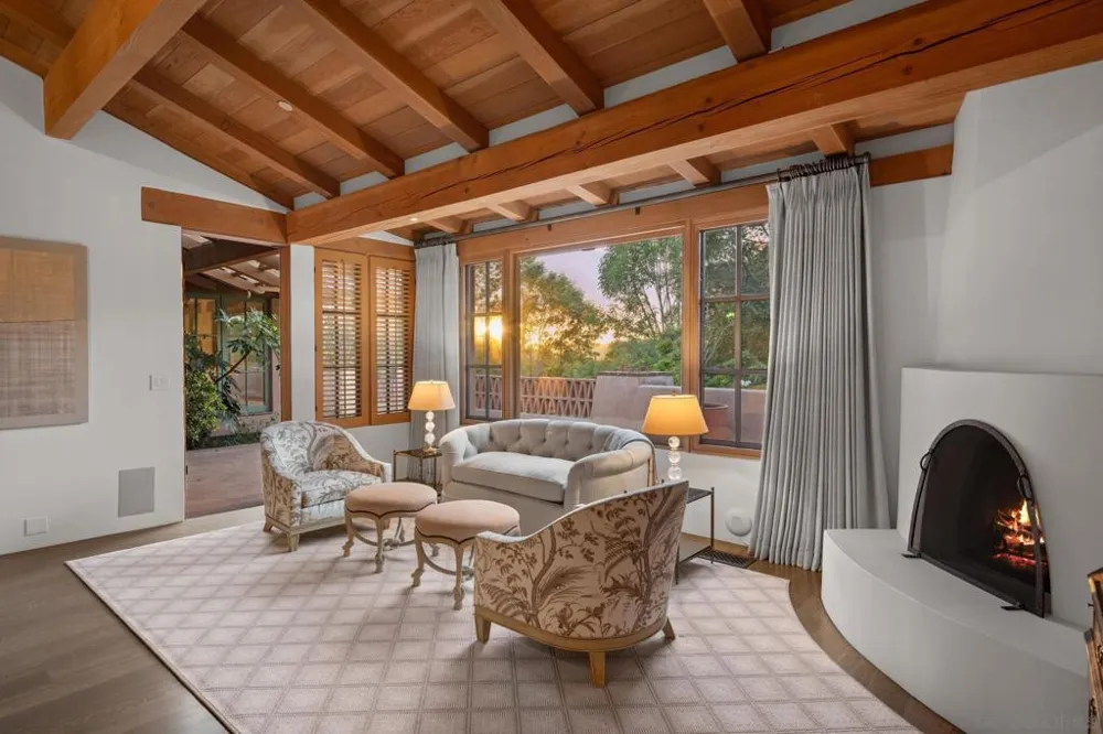 6002 Paseo Valencia Rancho Santa Fe, CA 92067
