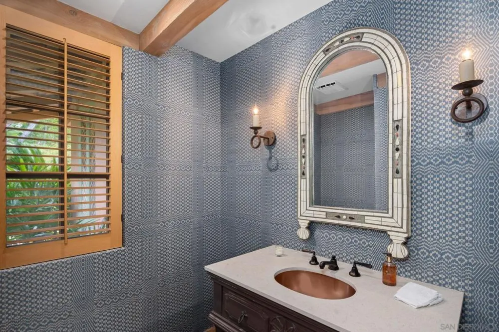6002 Paseo Valencia Rancho Santa Fe, CA 92067