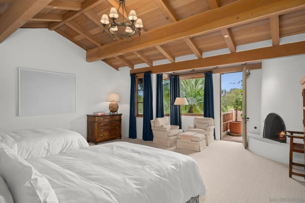 6002 Paseo Valencia Rancho Santa Fe, CA 92067