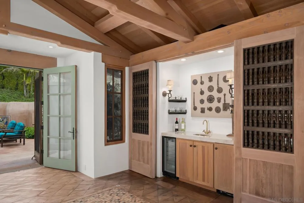 6002 Paseo Valencia Rancho Santa Fe, CA 92067