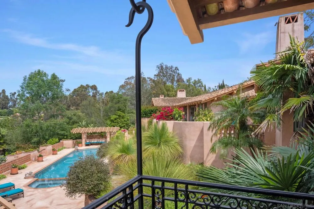 6002 Paseo Valencia Rancho Santa Fe, CA 92067