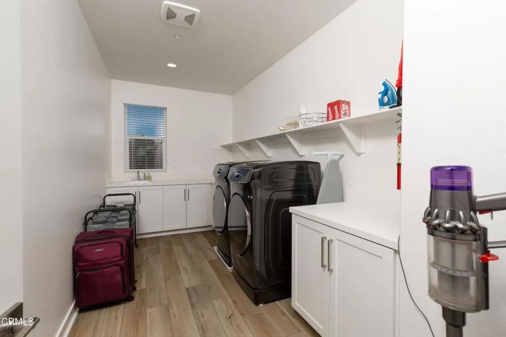 28608 Windbreak Terrace Santa Clarita, CA 91350