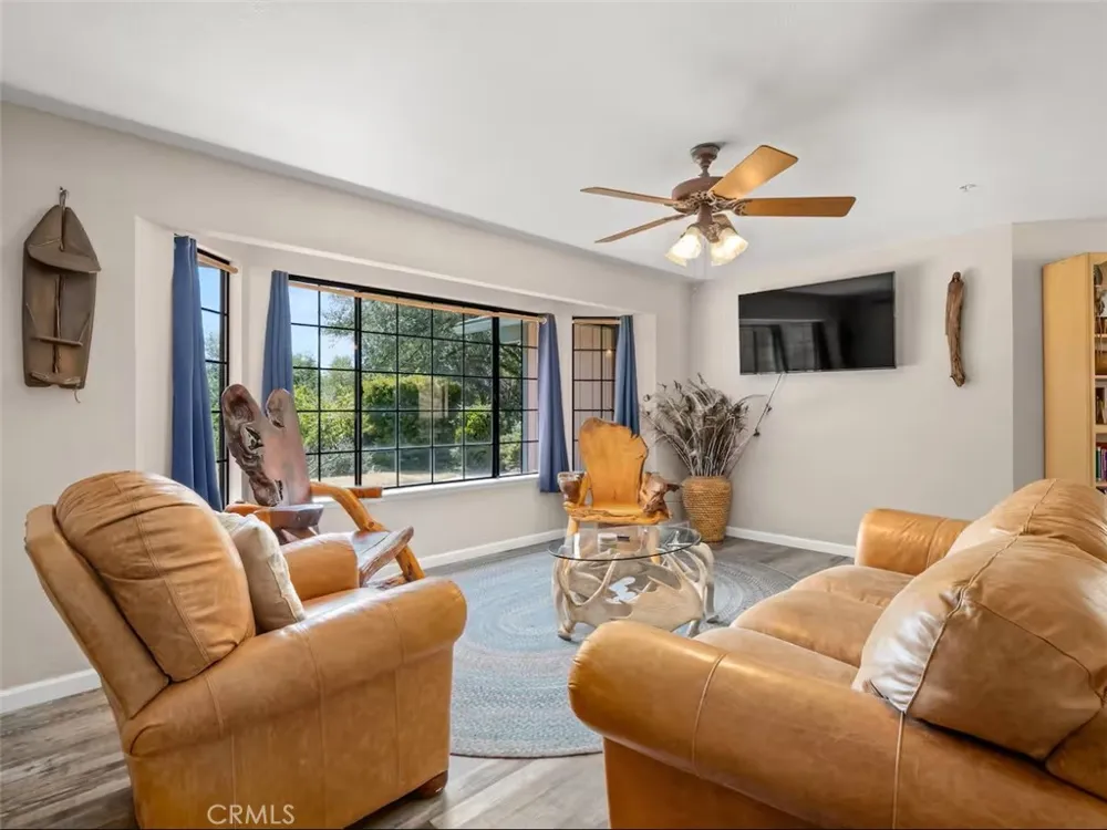 42339 Lulang Ahwahnee, CA 93601