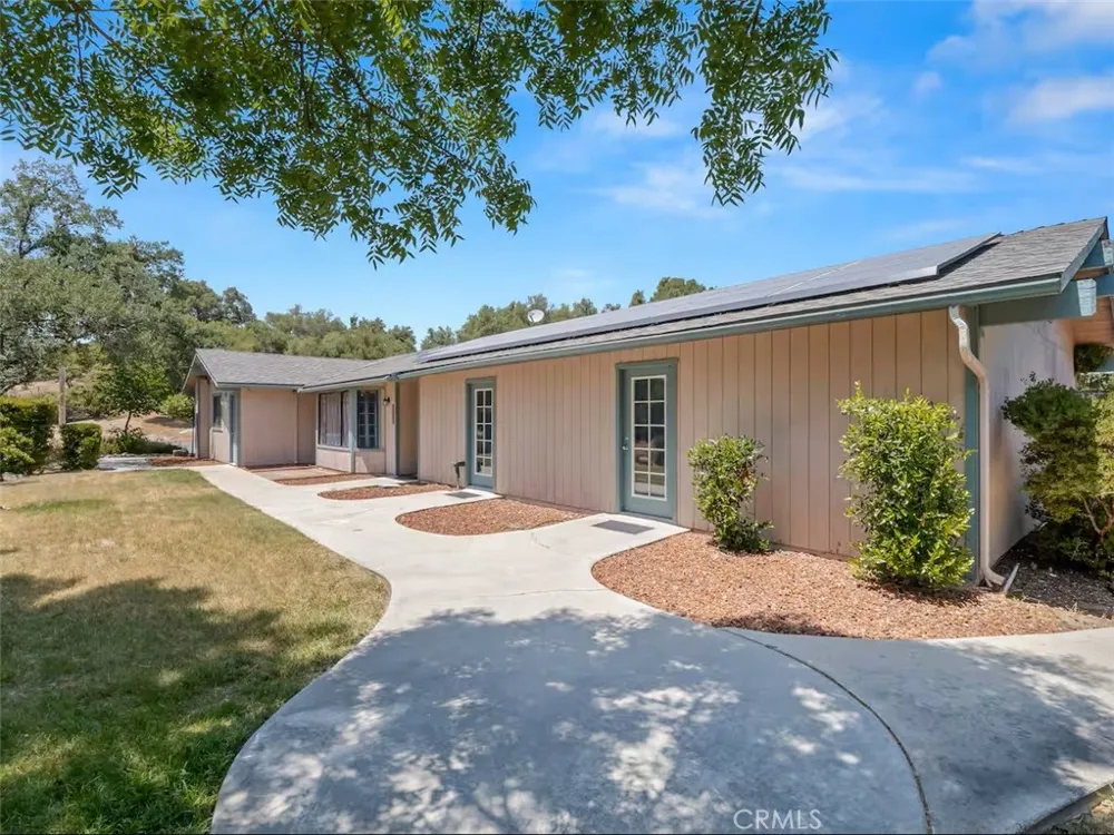 42339 Lulang Ahwahnee, CA 93601