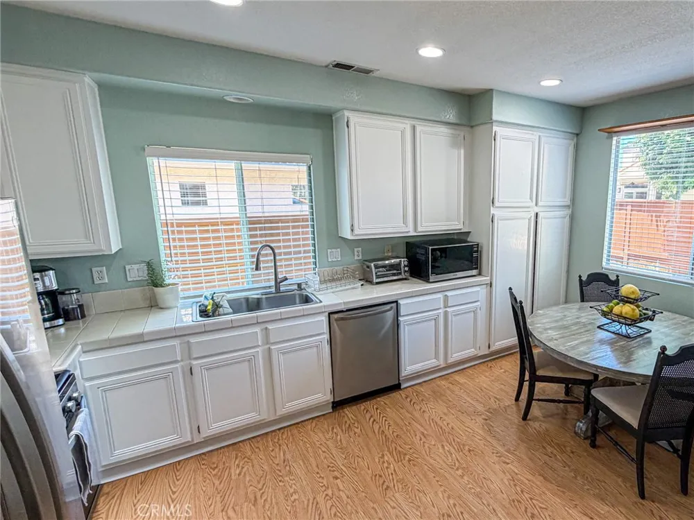 41905 Driver Lane Temecula, CA 92591