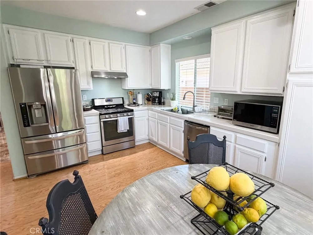 41905 Driver Lane Temecula, CA 92591