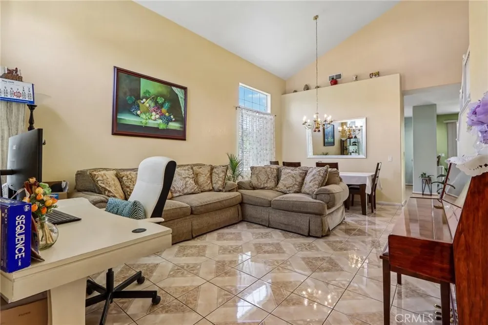 41905 Driver Lane Temecula, CA 92591