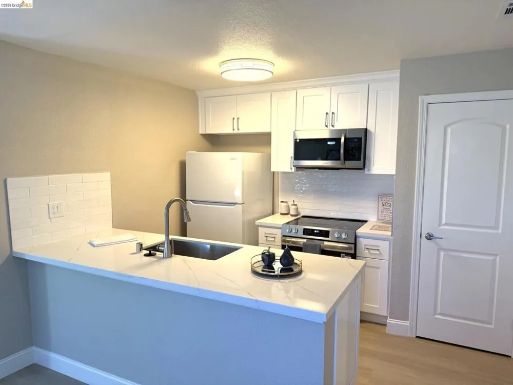 2501 Hampton Ln Antioch, CA 94509