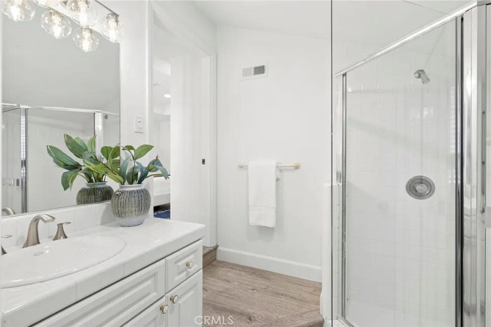 1998 Port Edward Circle Newport Beach, CA 92660