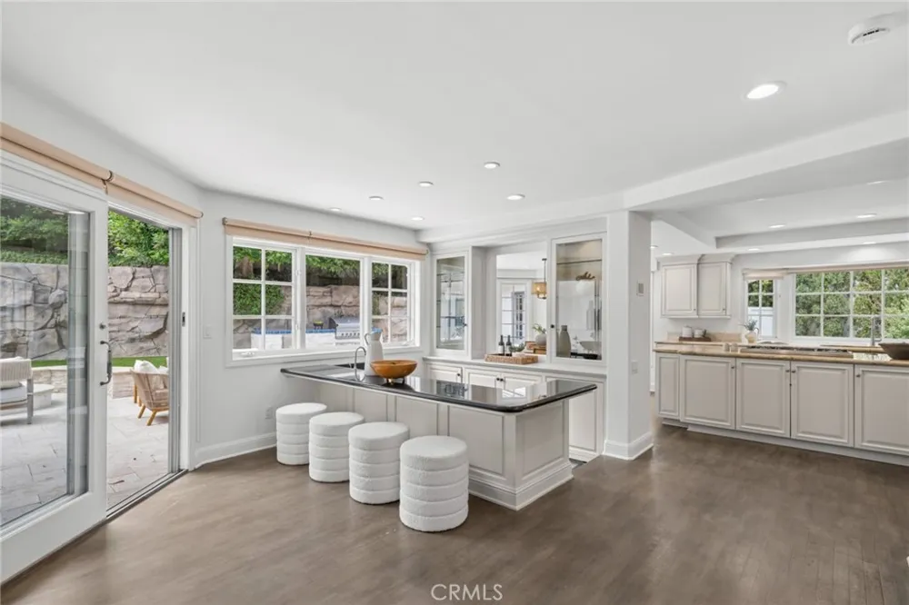 1998 Port Edward Circle Newport Beach, CA 92660