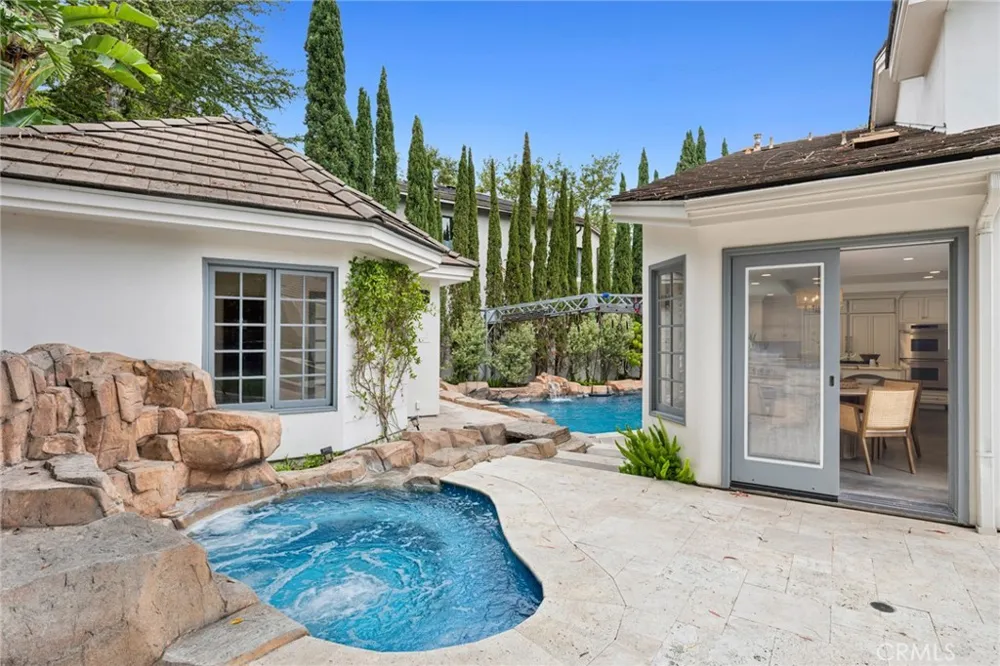1998 Port Edward Circle Newport Beach, CA 92660