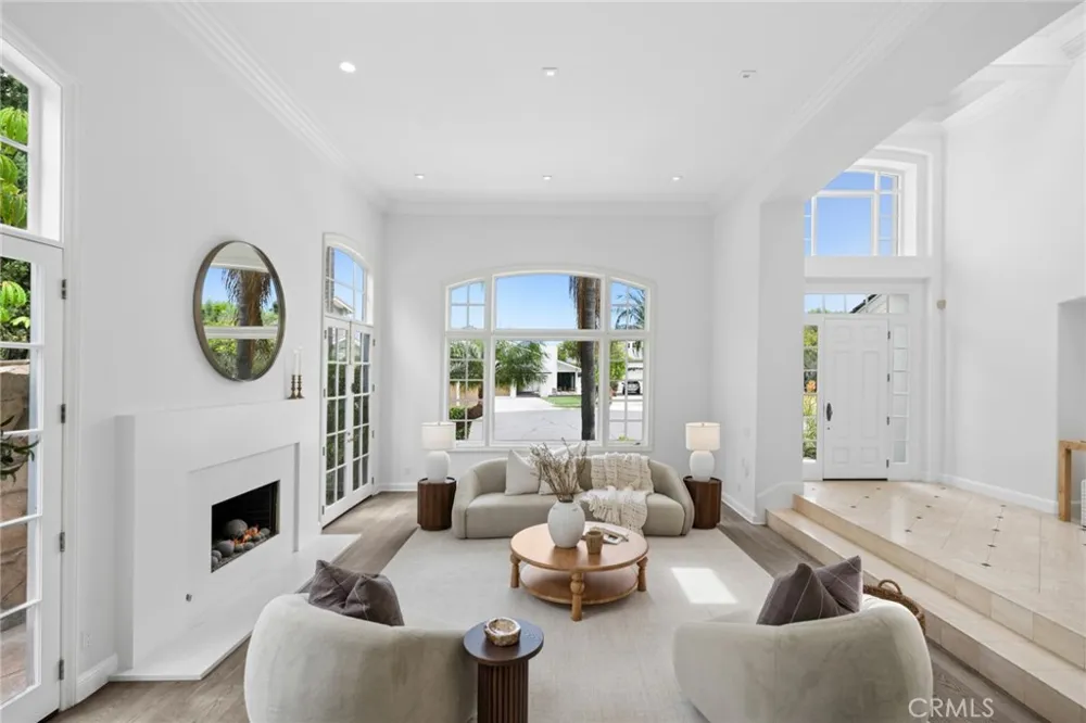1998 Port Edward Circle Newport Beach, CA 92660