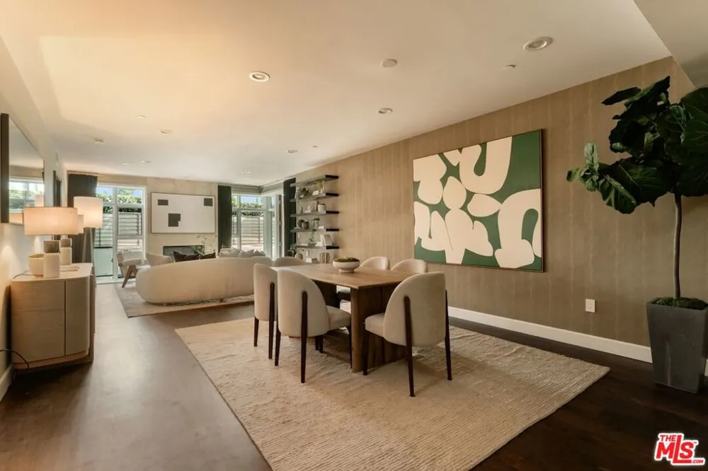 447 Doheny Drive #101 Beverly Hills, CA 90210