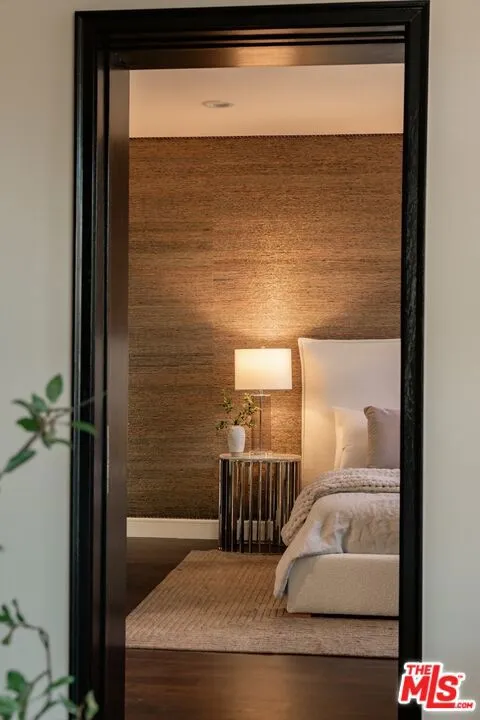 447 Doheny Drive #101 Beverly Hills, CA 90210