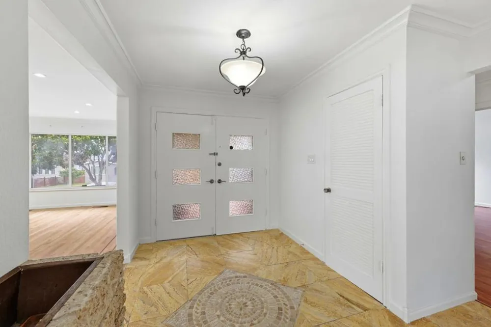 770 Miller Avenue South San Francisco, CA 94080