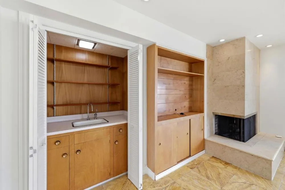 770 Miller Avenue South San Francisco, CA 94080