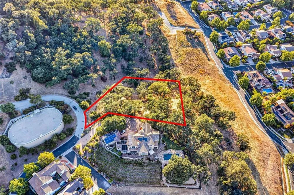 7413 Hoylake Court Gilroy, CA 95020