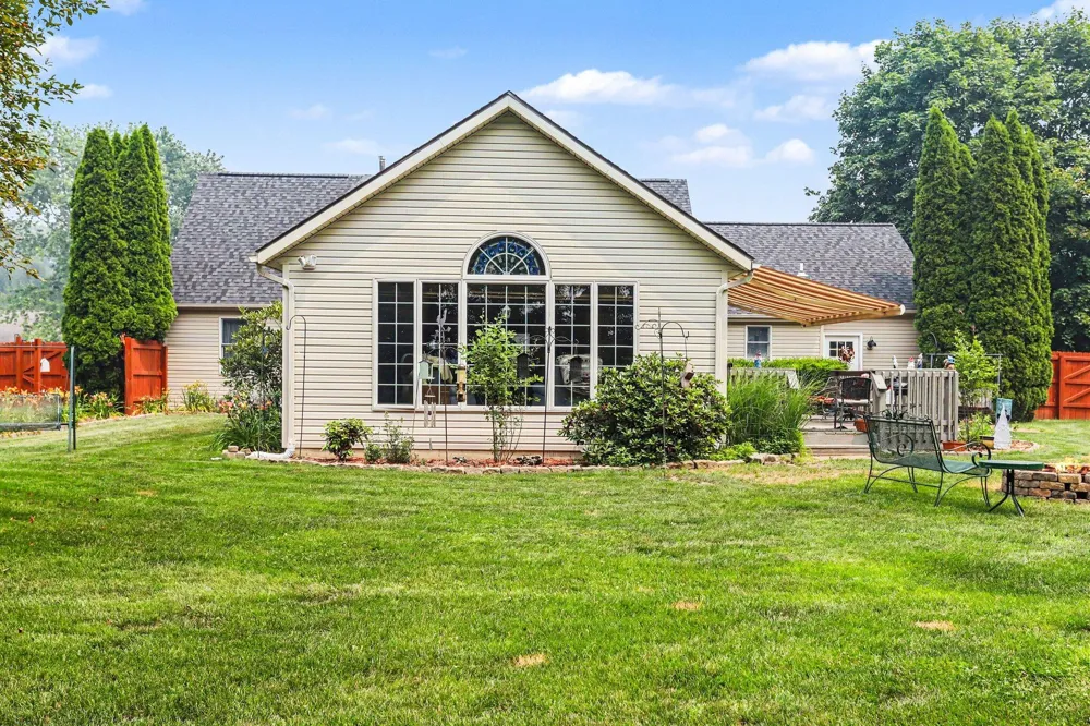 56328 Puma Drive Lockport Township, MI 49093