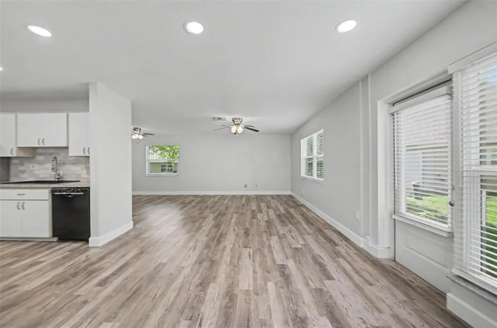 3419 ANNETTE COURT Clearwater, FL 33761
