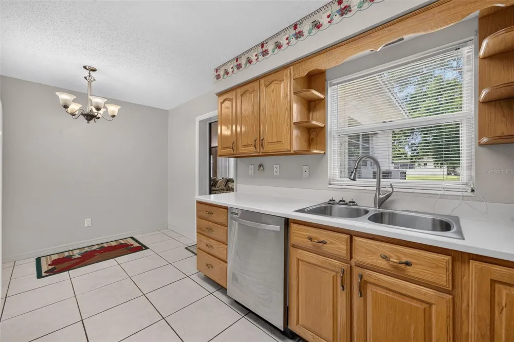 212 15TH AVENUE Ocoee, FL 34761