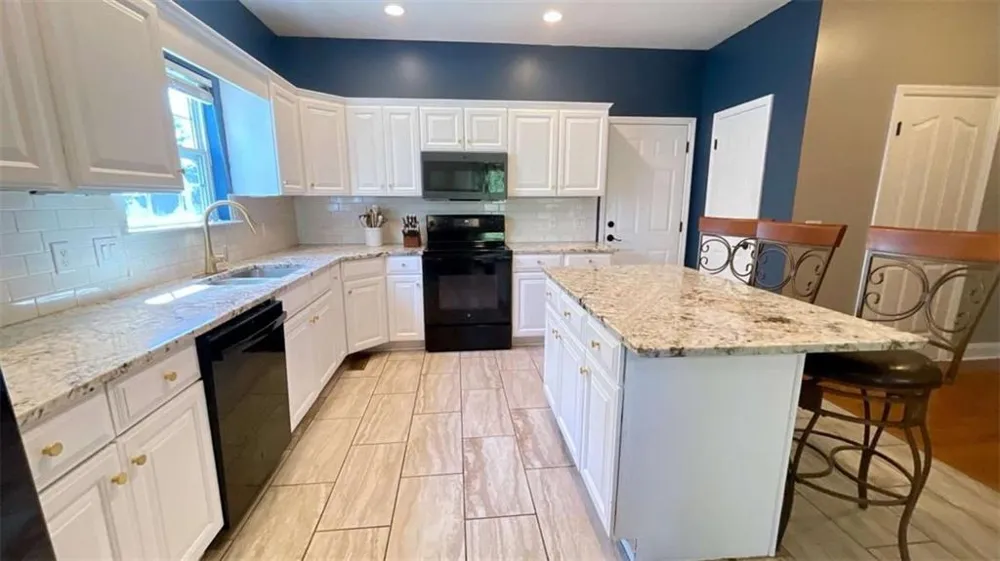 301 Hidden Oaks Drive Flintstone, GA 30725