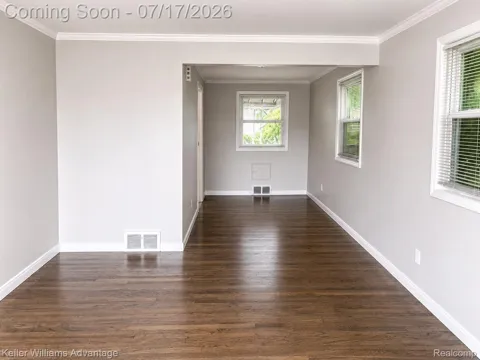 24434 W Chicago