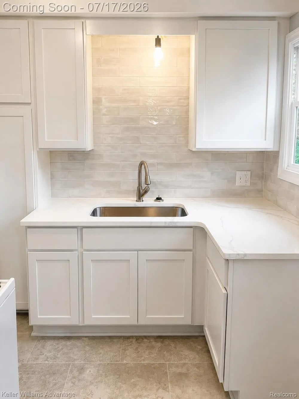 24434 W Chicago Redford Charter Township, MI 48239