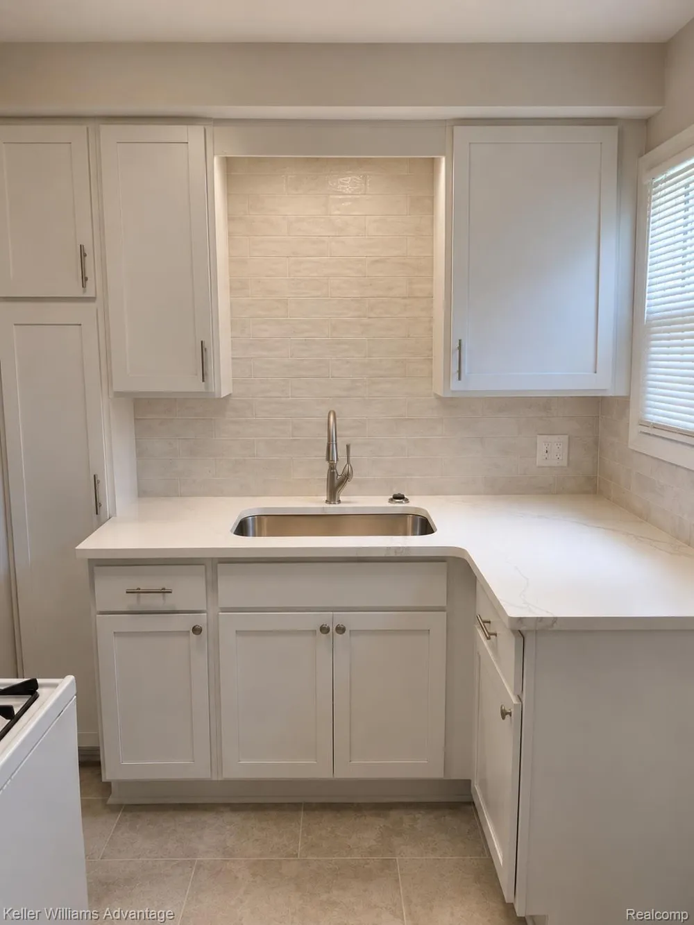 24434 W Chicago Redford Charter Township, MI 48239
