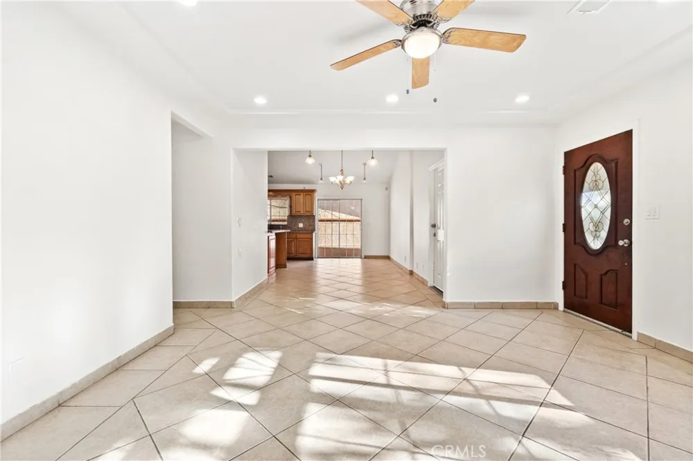 1454 Gulf Wilmington, CA 90744
