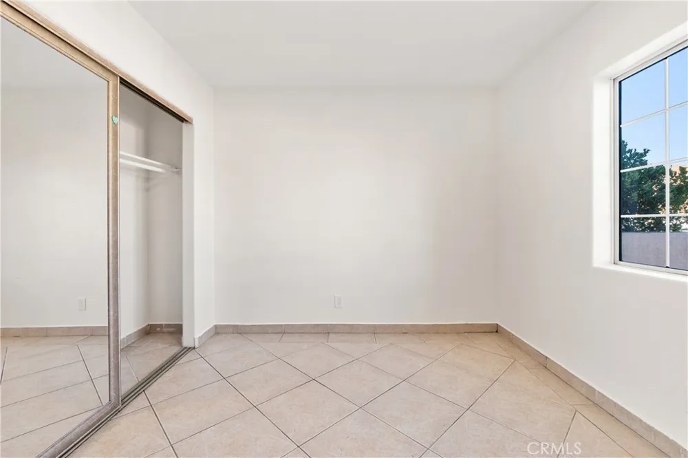 1454 Gulf Wilmington, CA 90744