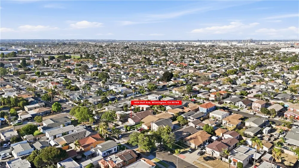 1454 Gulf Wilmington, CA 90744