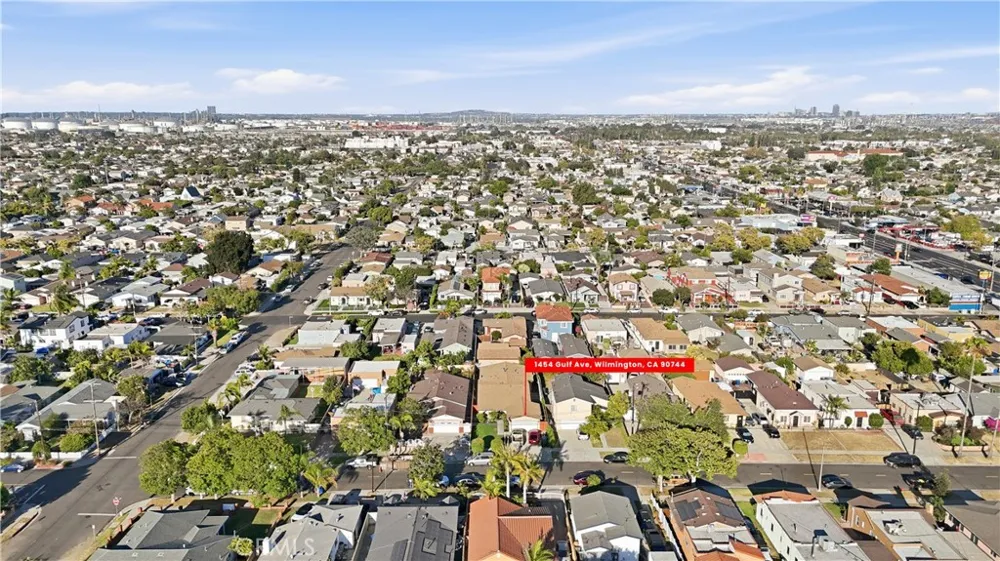 1454 Gulf Wilmington, CA 90744