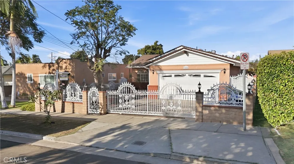 1454 Gulf Wilmington, CA 90744