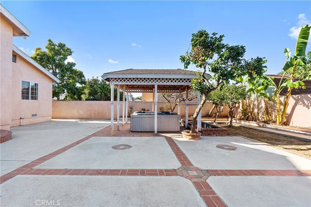 1454 Gulf Wilmington, CA 90744