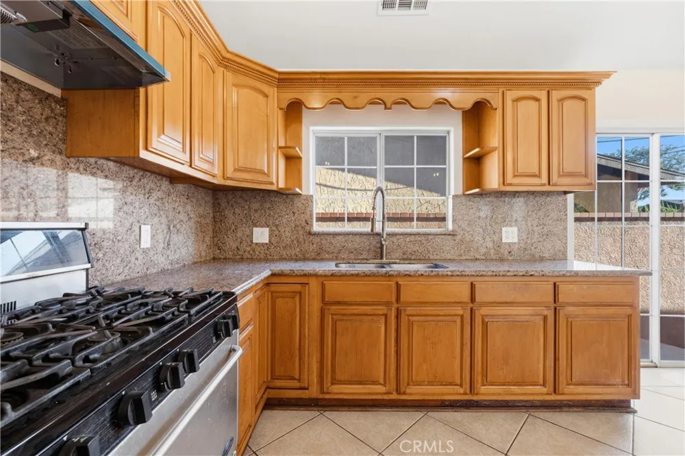 1454 Gulf Wilmington, CA 90744