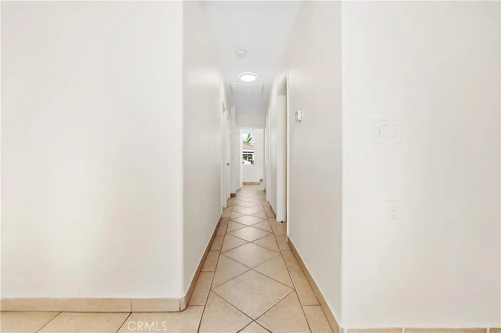 1454 Gulf Wilmington, CA 90744
